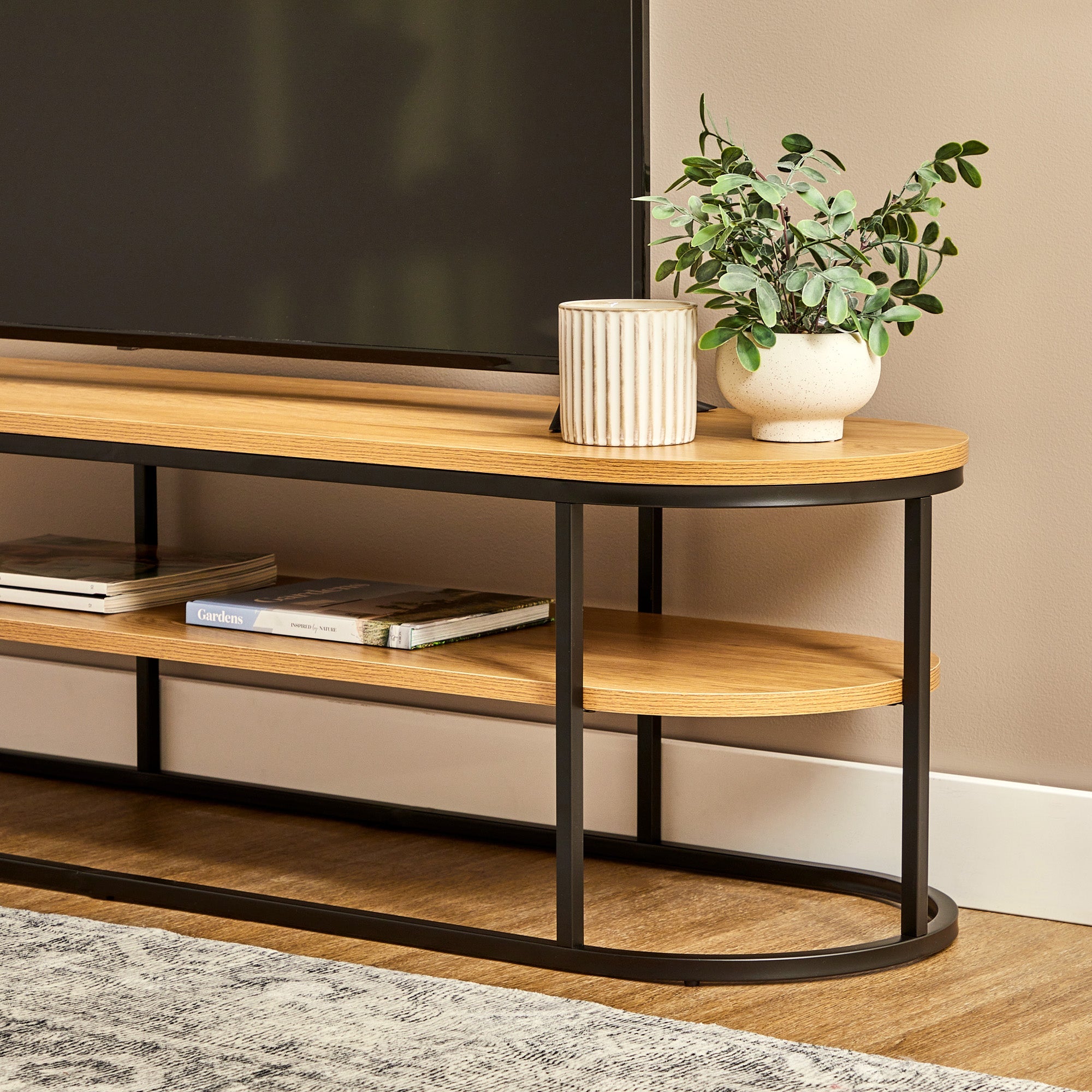 Sonoma Entertainment Unit Black (140cm)