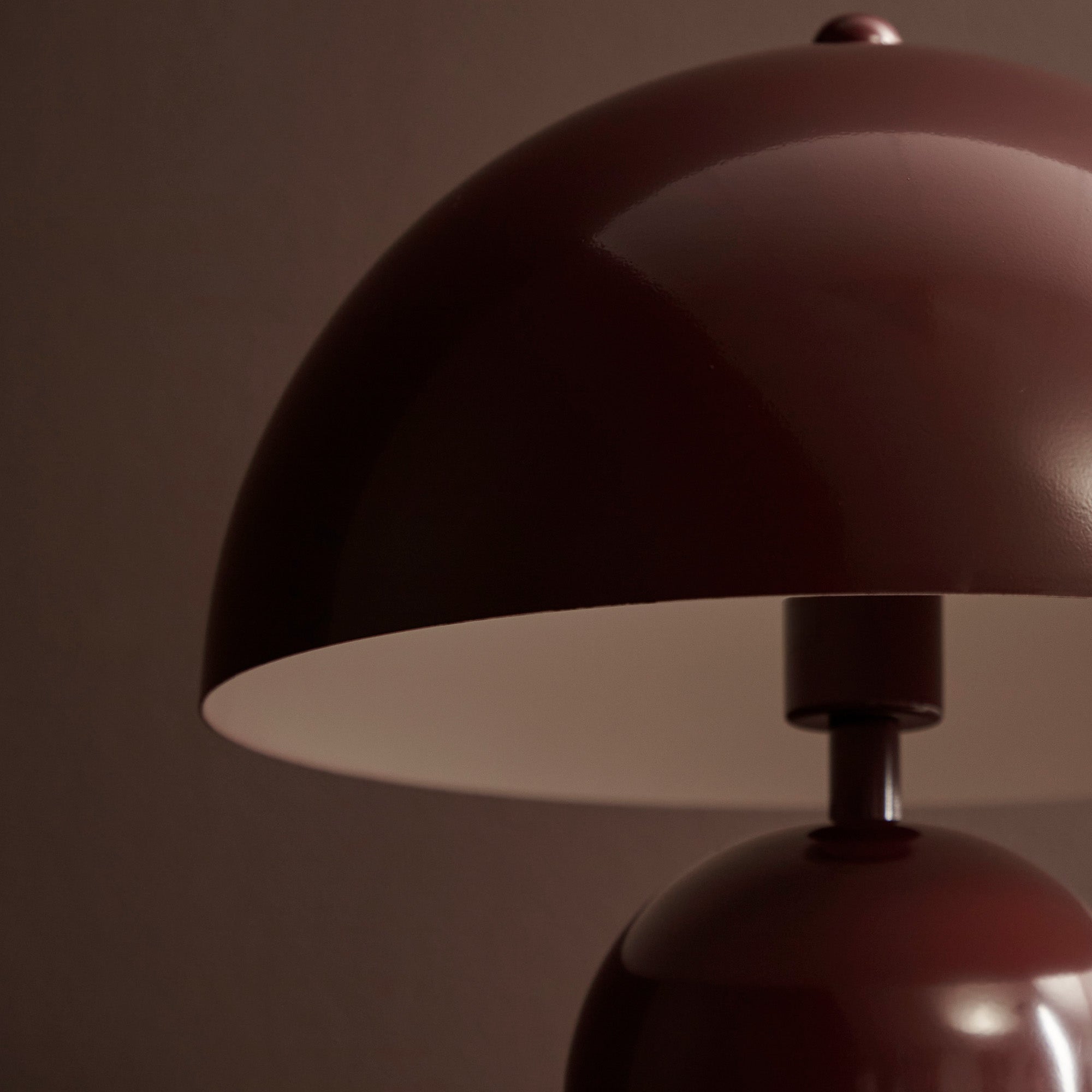 Mushroom Table Lamp Cabernet