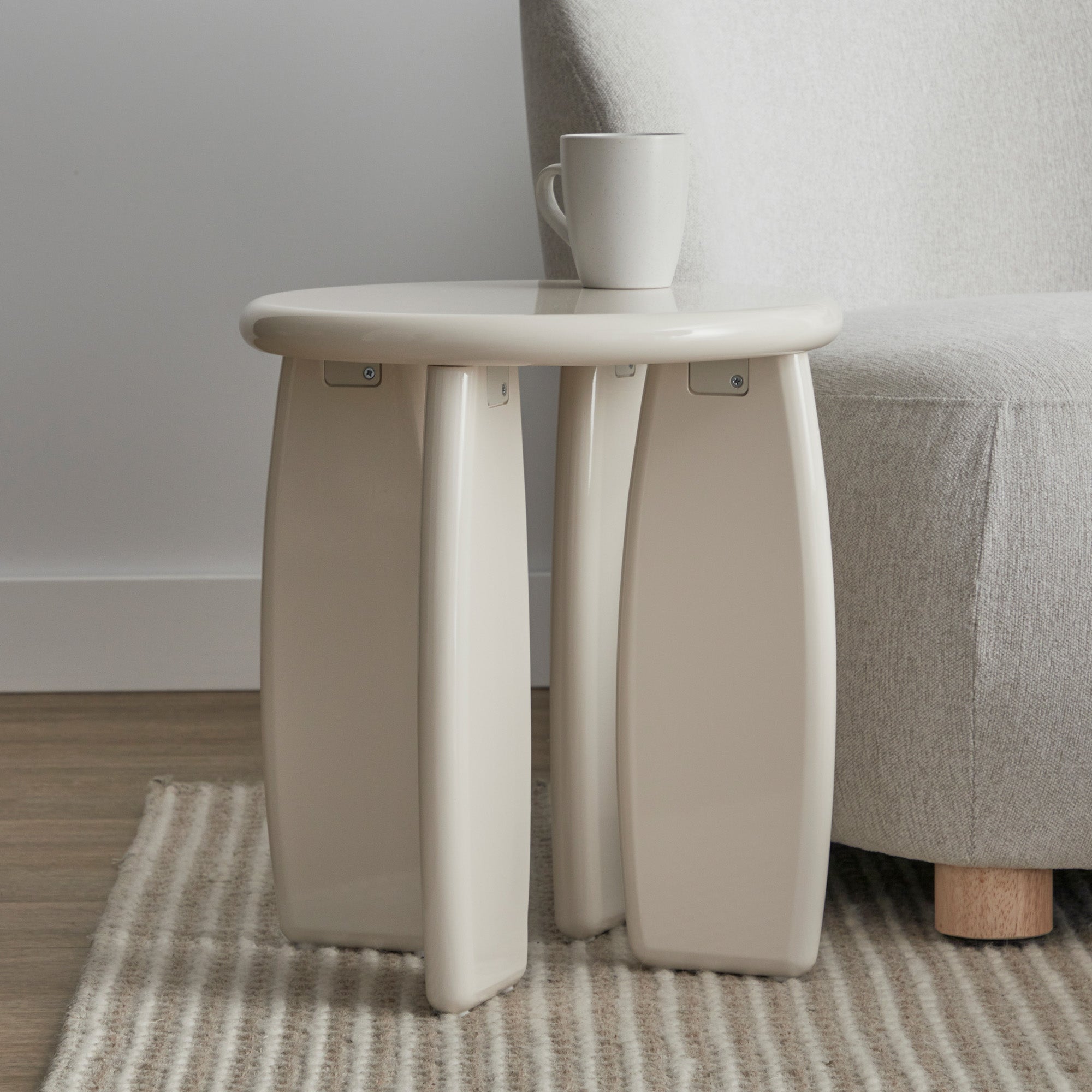 Charlie Gloss Side Table Cream