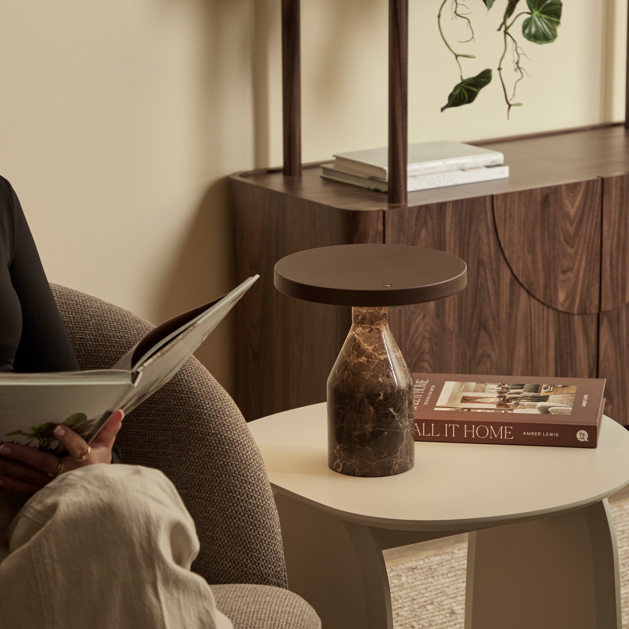 Oliver LED Table Lamp Cocoa
