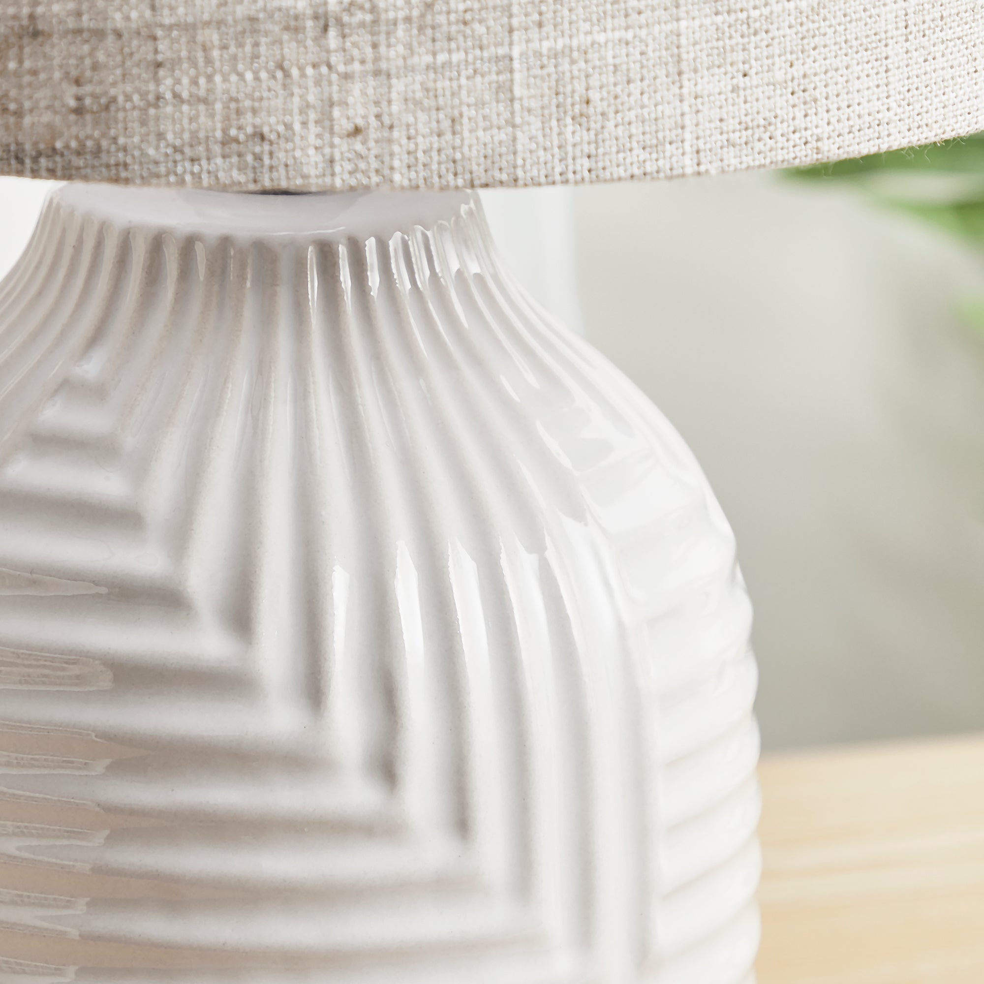 Maze Modern Ceramic Table Lamp (Set of 2)