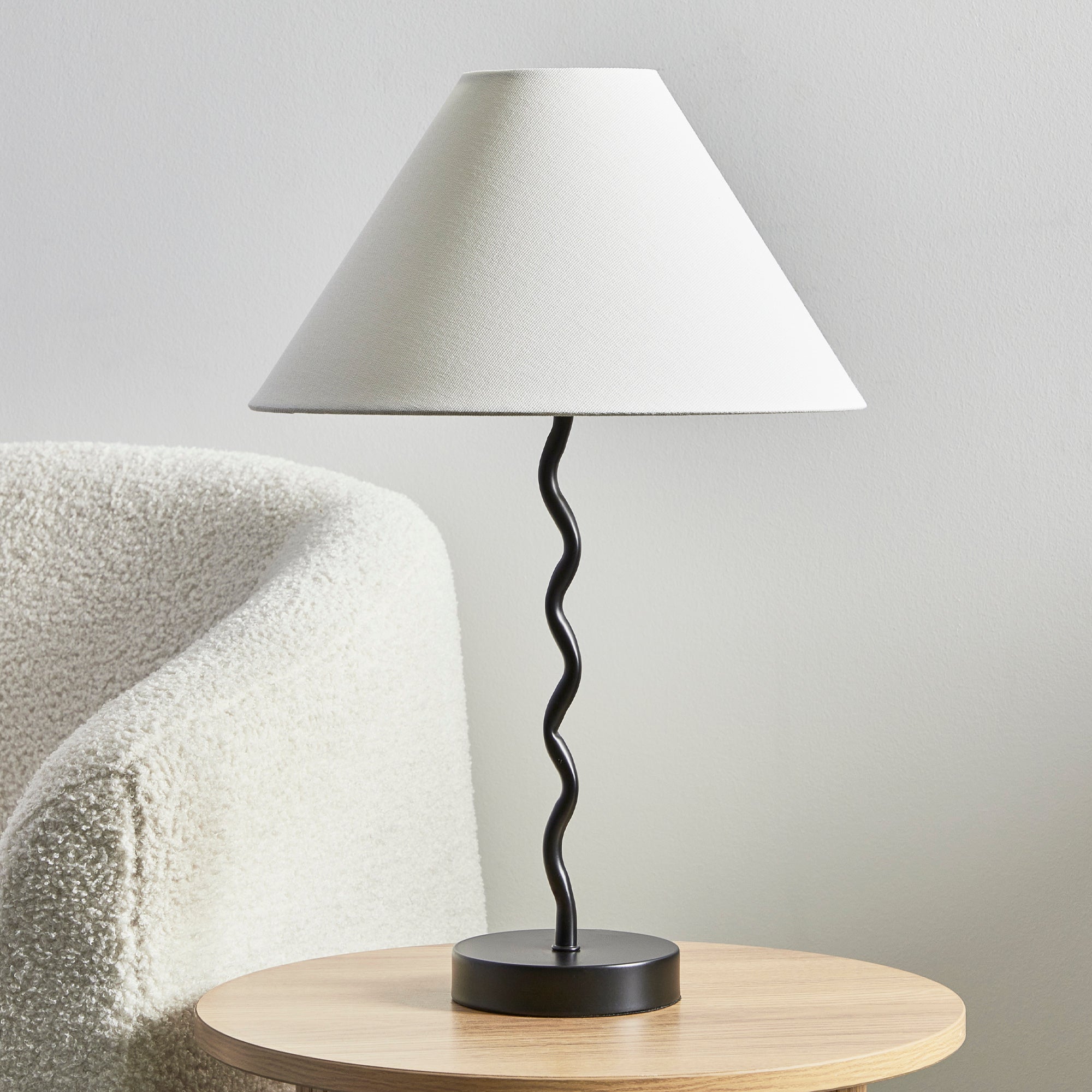Lulu Squiggle Table Lamp Black