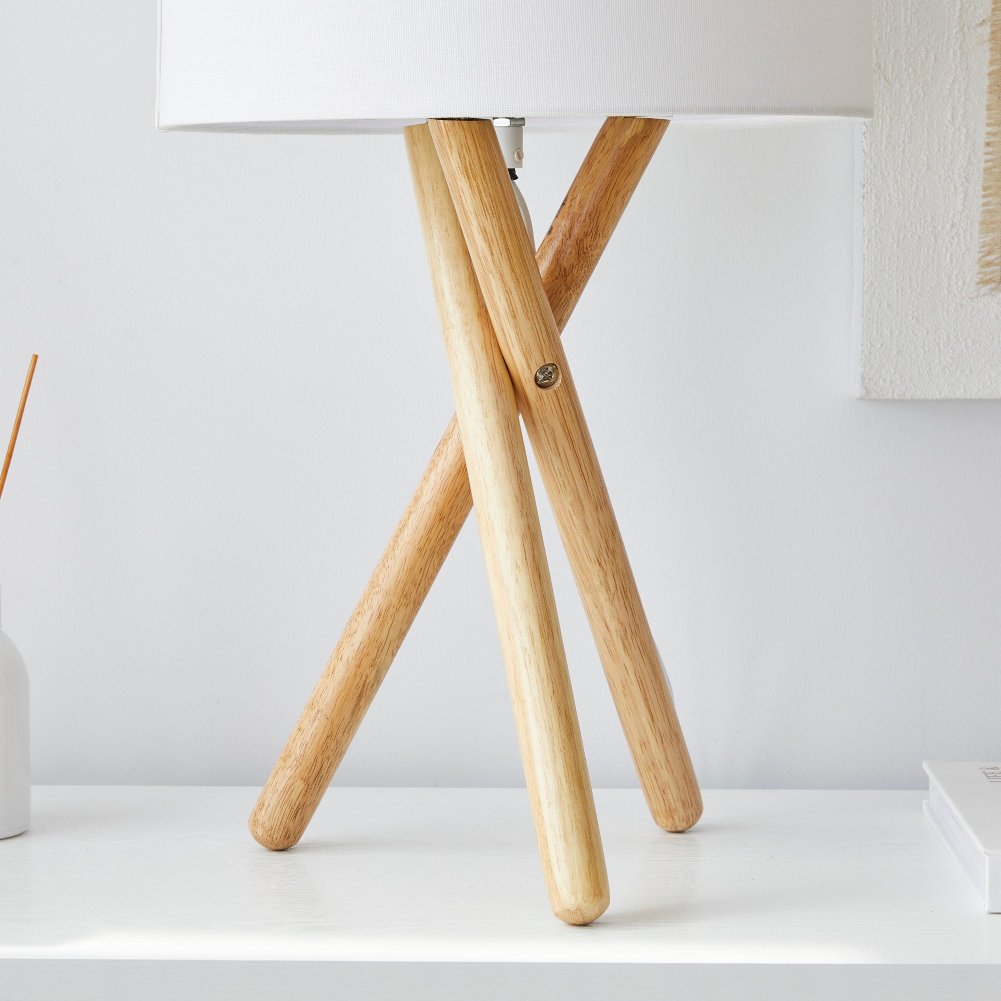 Byron Tripod Table Lamp Natural (Set of 2)
