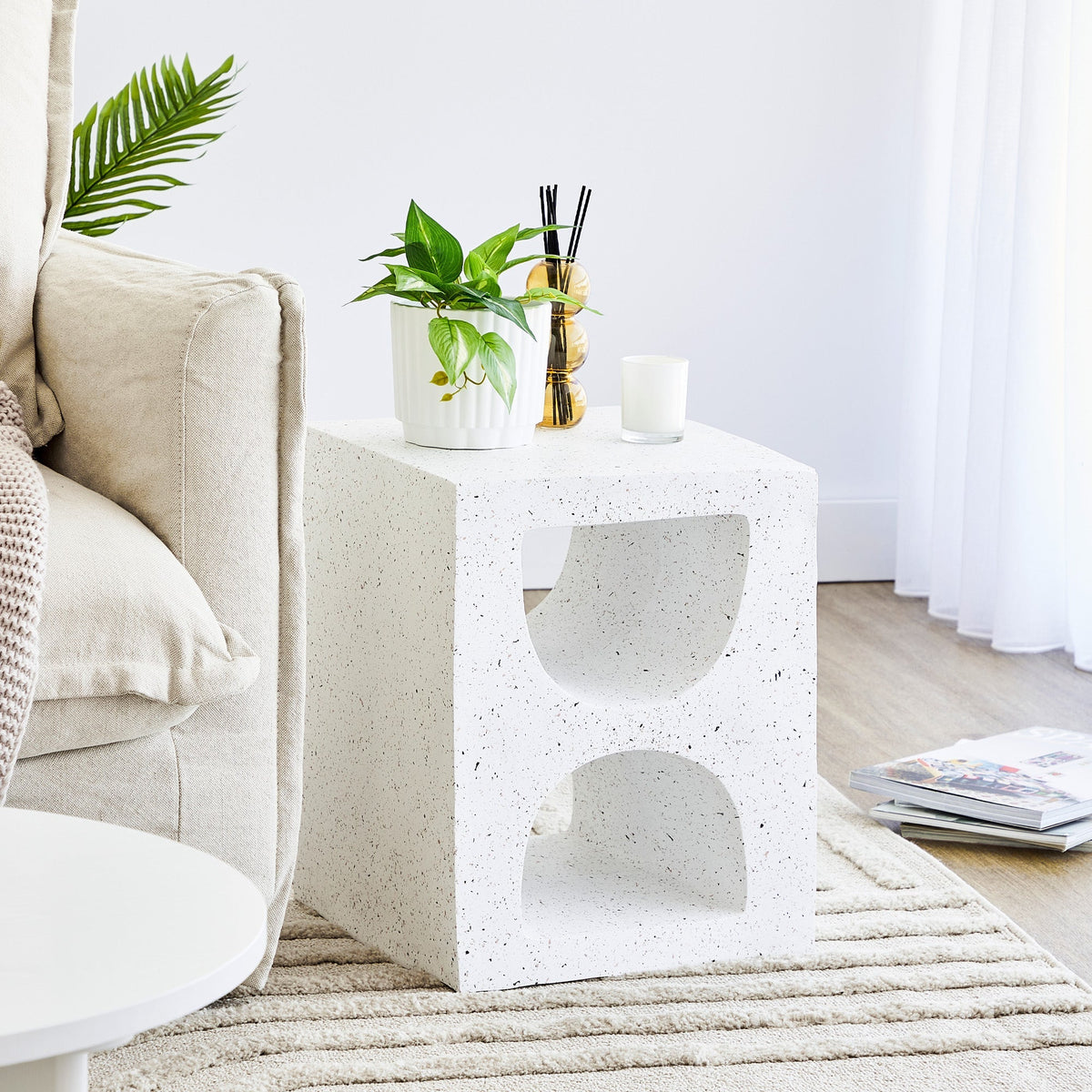Brasilia MgO Side Table White