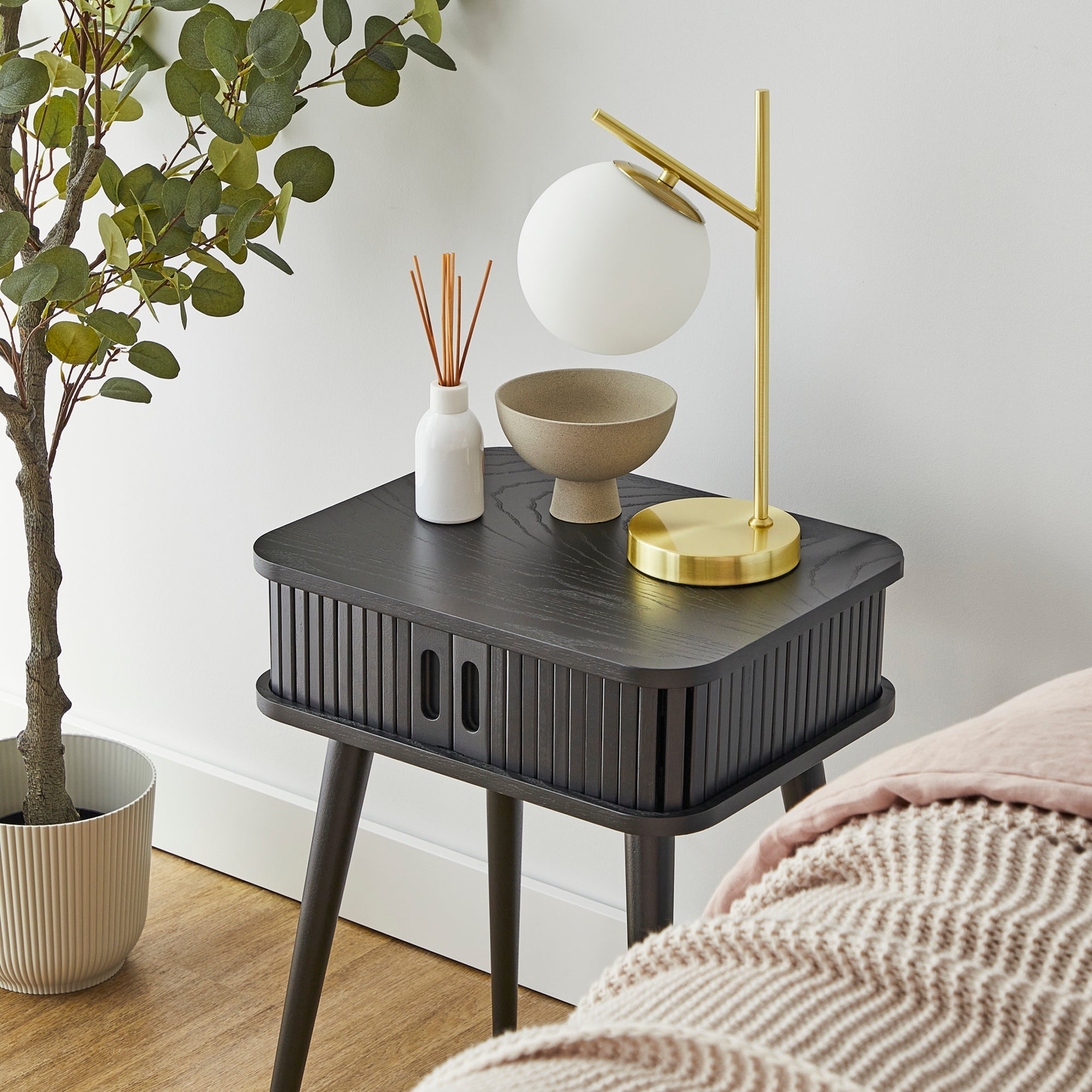 Curve Bedside Table Black (Set of 2)