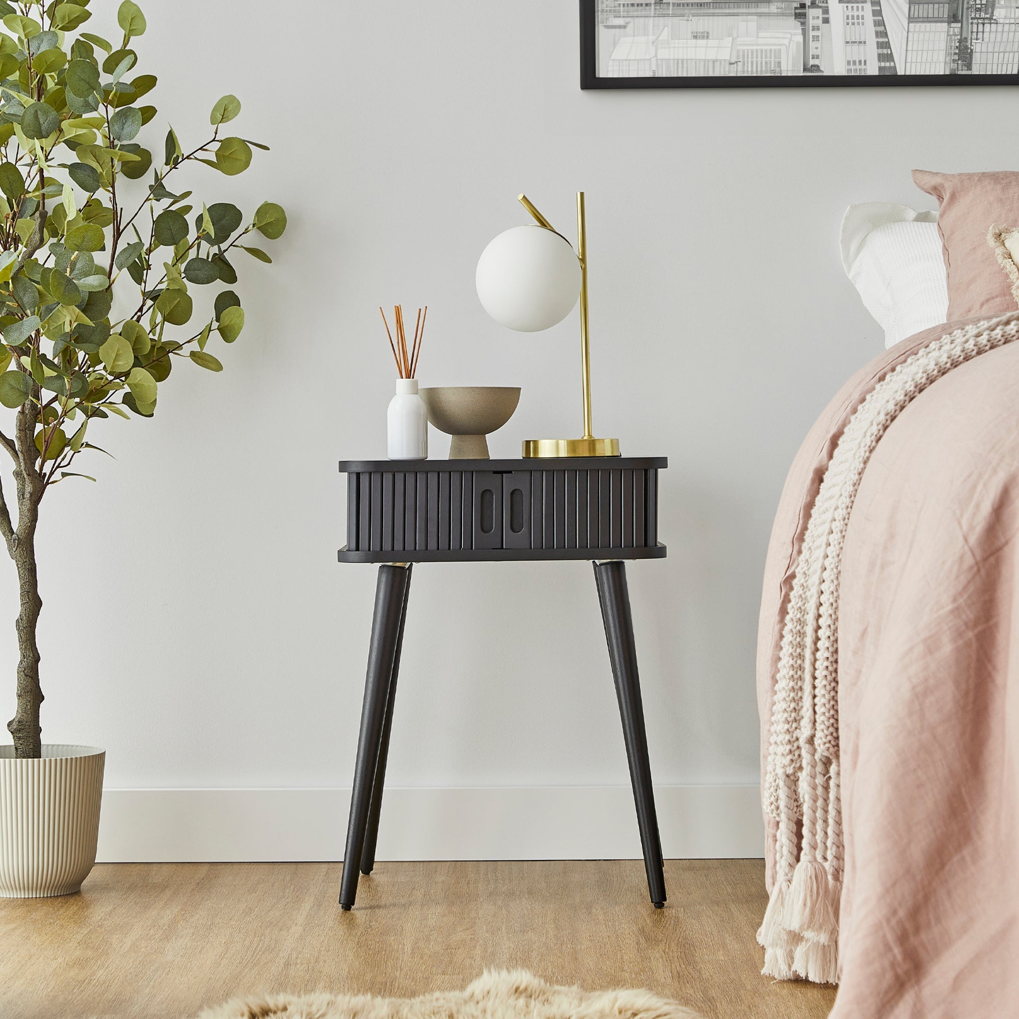 Curve Bedside Table Black