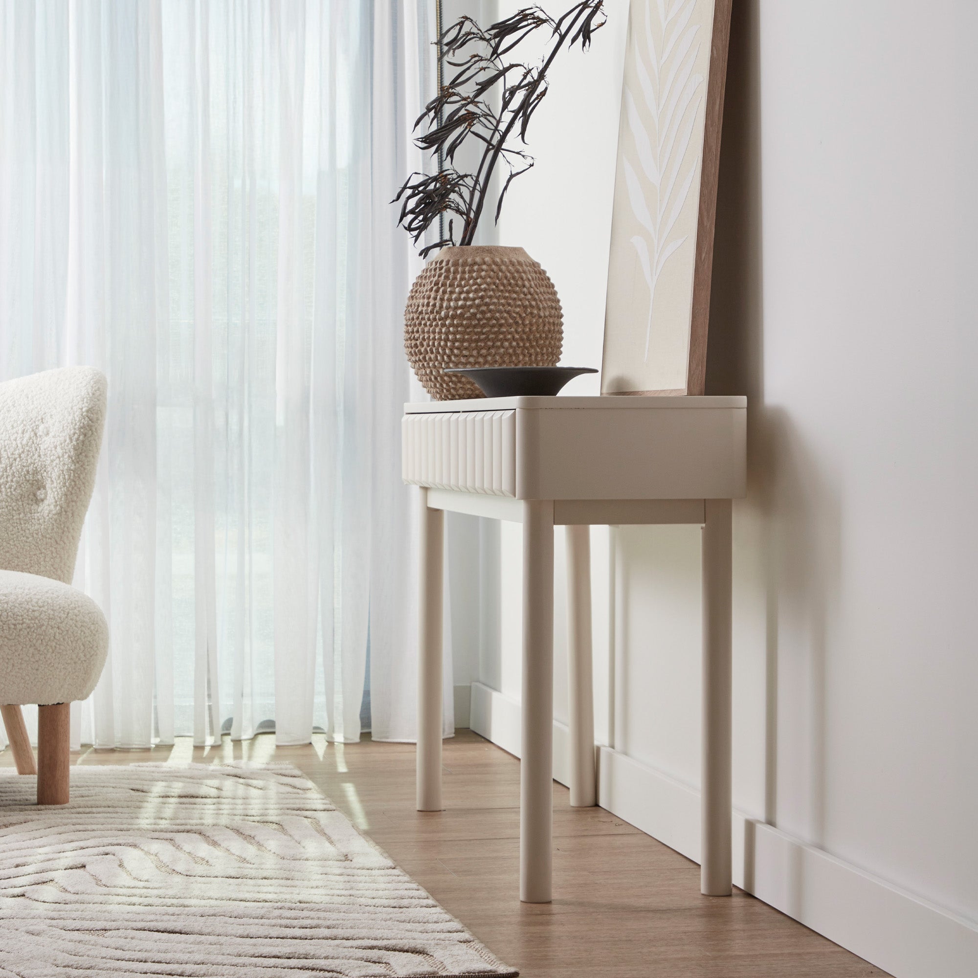 Cosette Console Table Off-White (113cm)