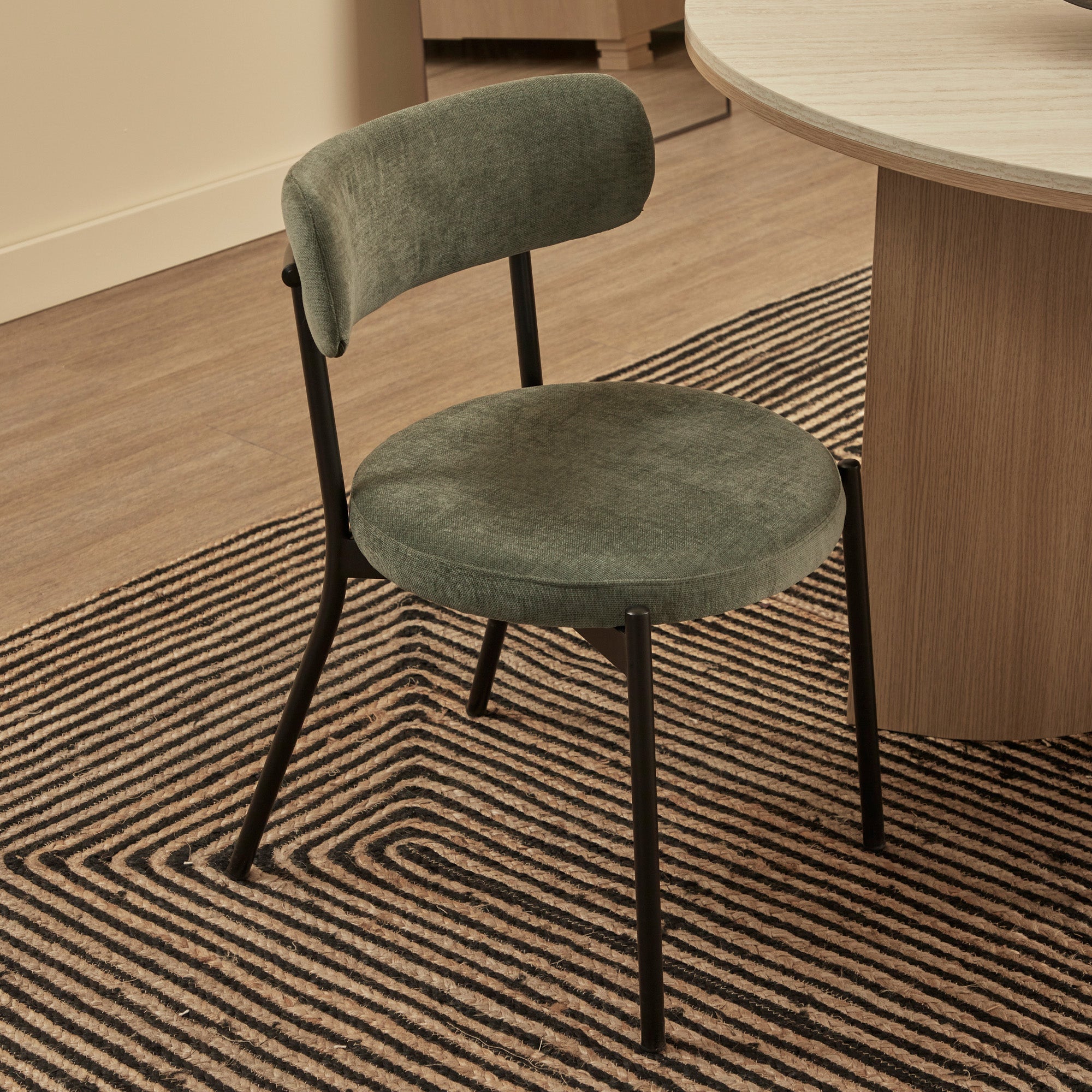 Hawthorn Set of 2 Dining Chairs Green