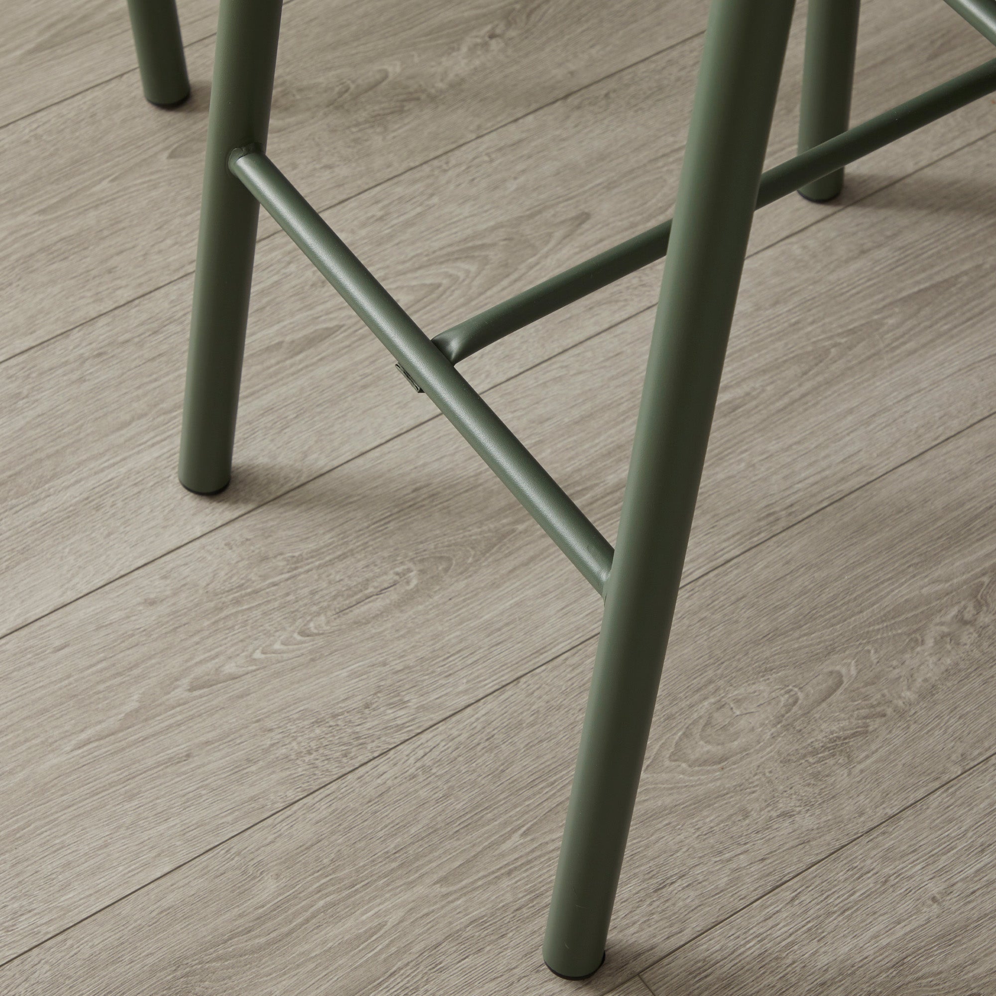 Newport Set of 2 Barstools Green