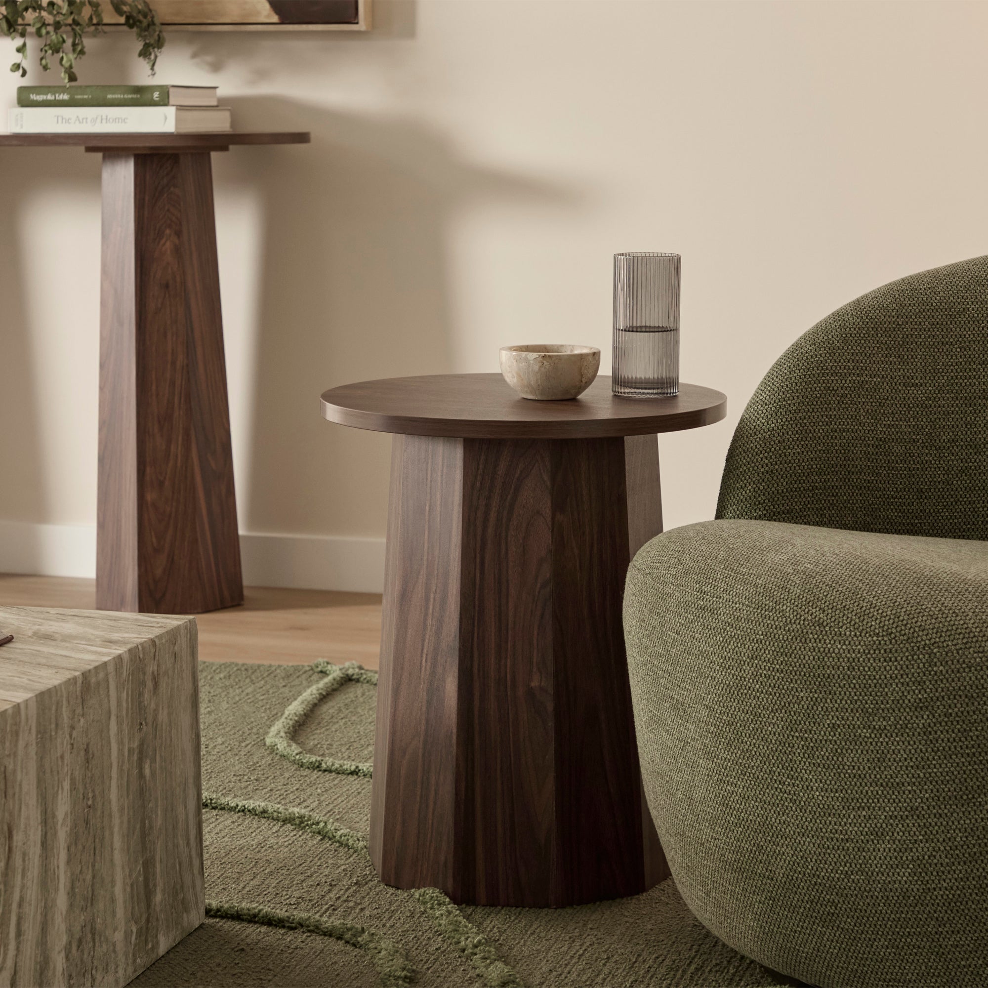 Roberto Side Table Walnut