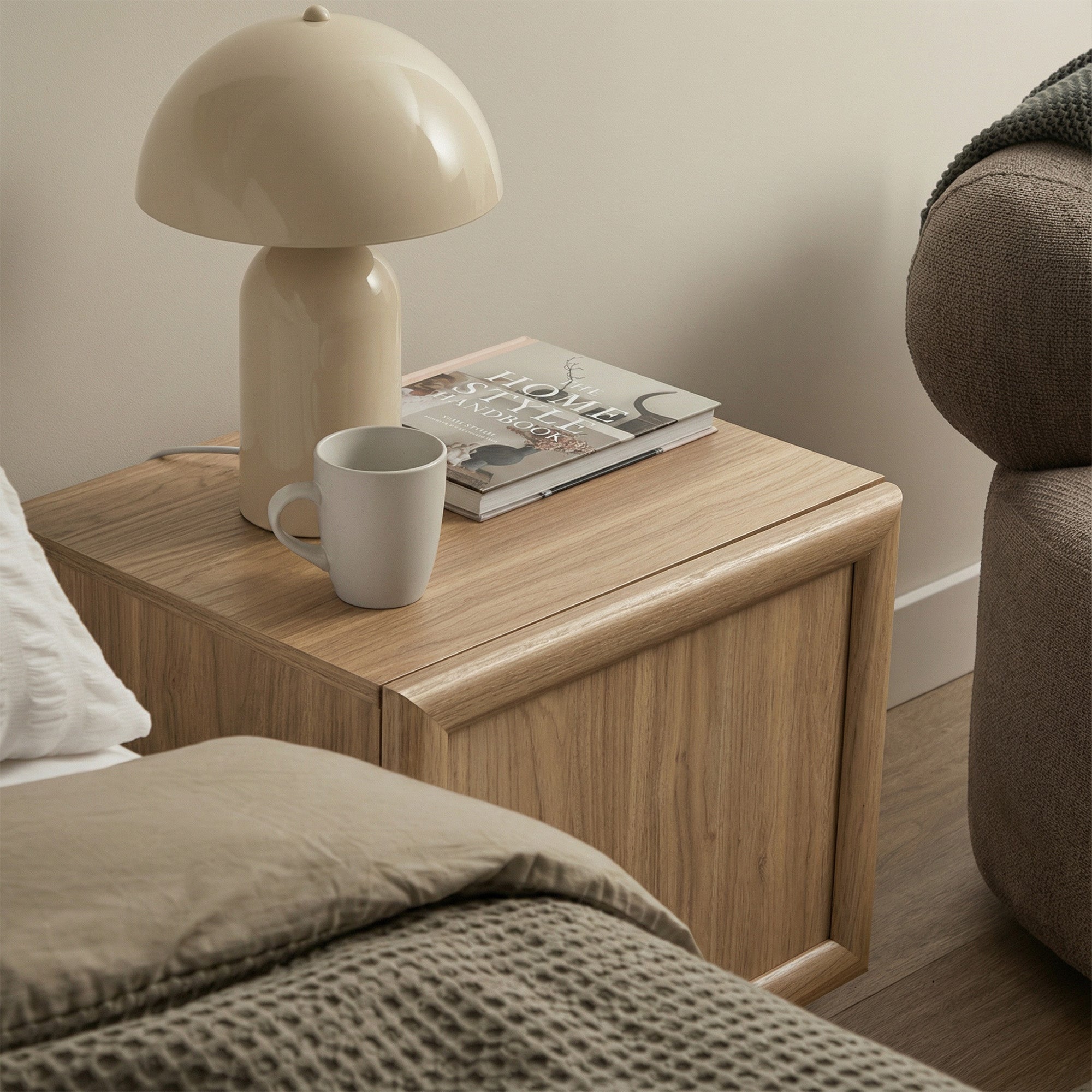 Linero Bedside Table Oak (Set of 2)